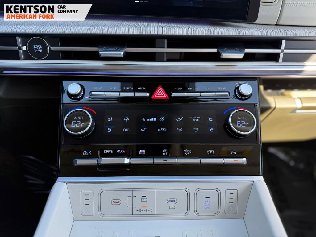 Used 2025 Hyundai Santa Fe Calligraphy image 28