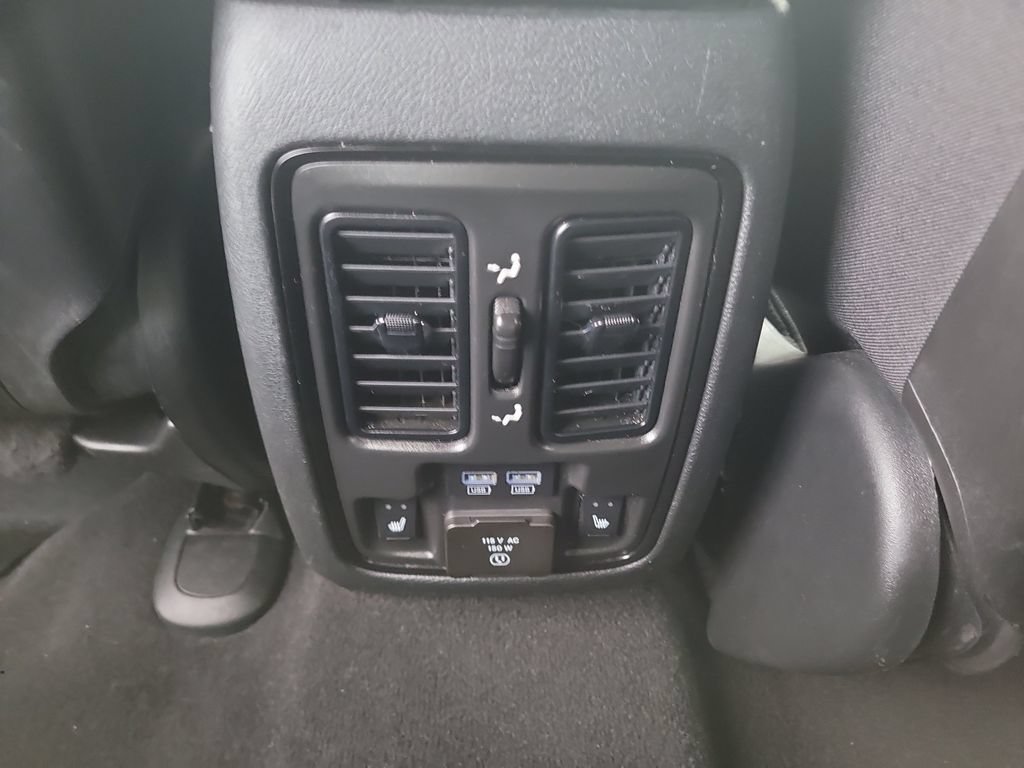 Certified 2022 Dodge Durango R/T RWD image 19