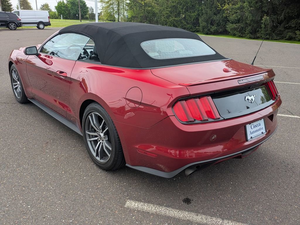 Used 2016 Ford Mustang Premium RWD image 7