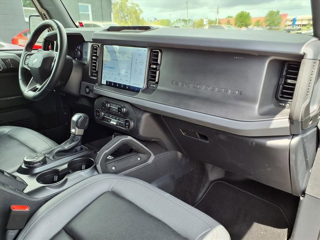 Used 2024 Ford Bronco Big Bend image 12