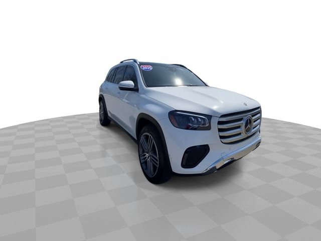 Used 2025 Mercedes-Benz GLS 450 4MATIC image 4