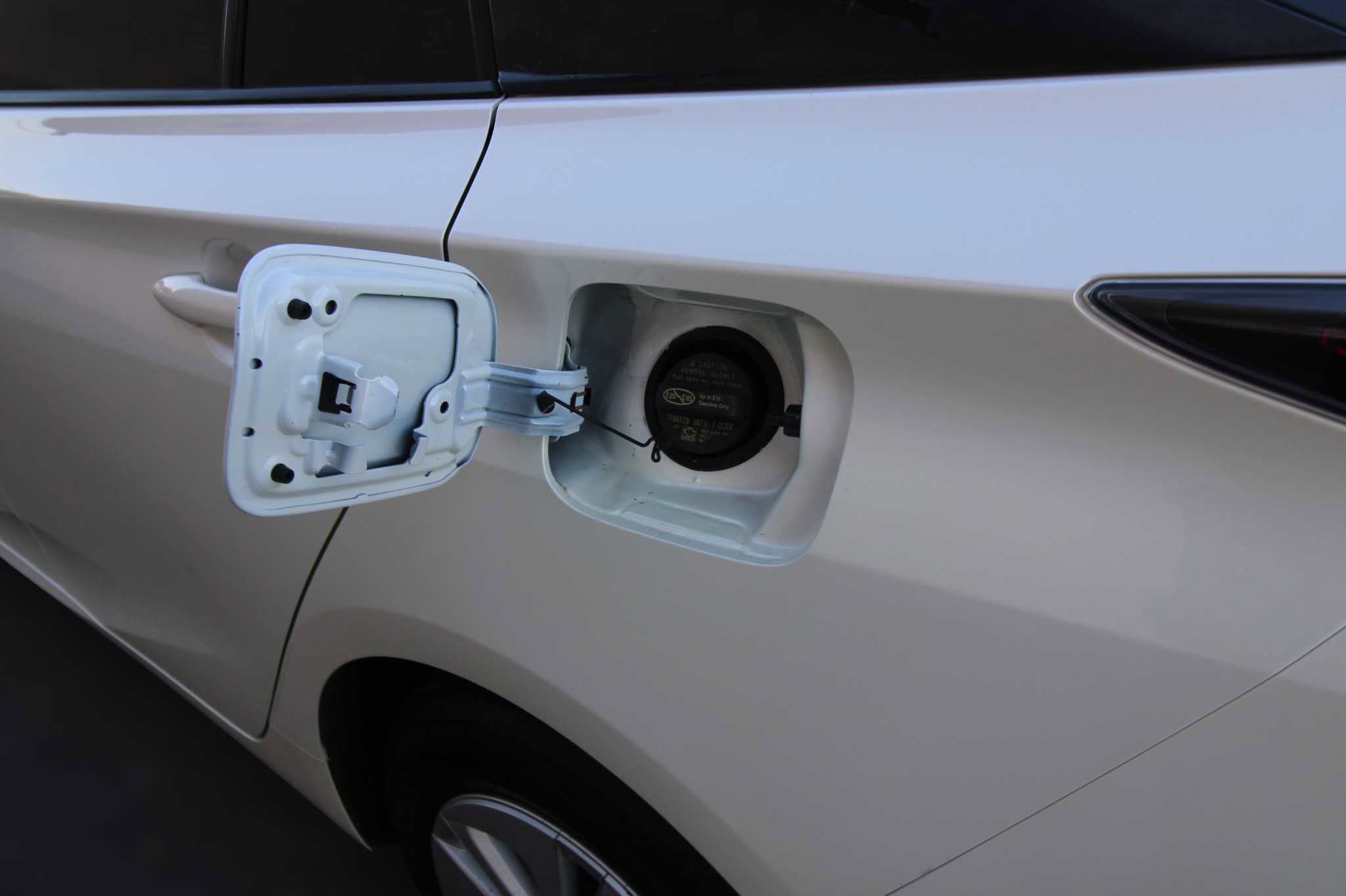 Used 2016 Toyota Prius Two image 16