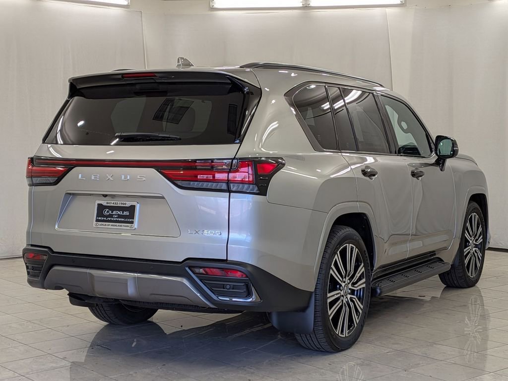 New 2025 Lexus LX 600 4WD w/ Luxury Package image 11