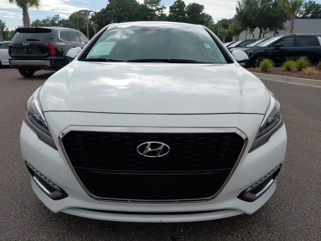 Used 2016 Hyundai Sonata SE FWD image 2