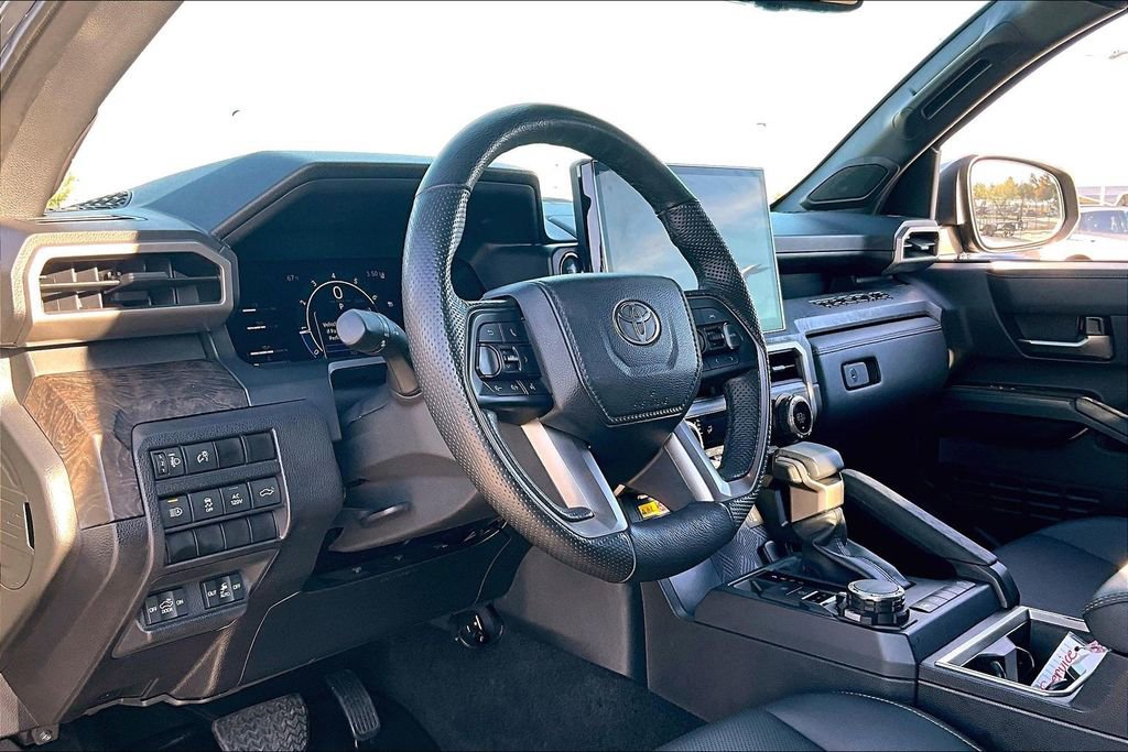Used 2024 Toyota Tacoma Limited image 16