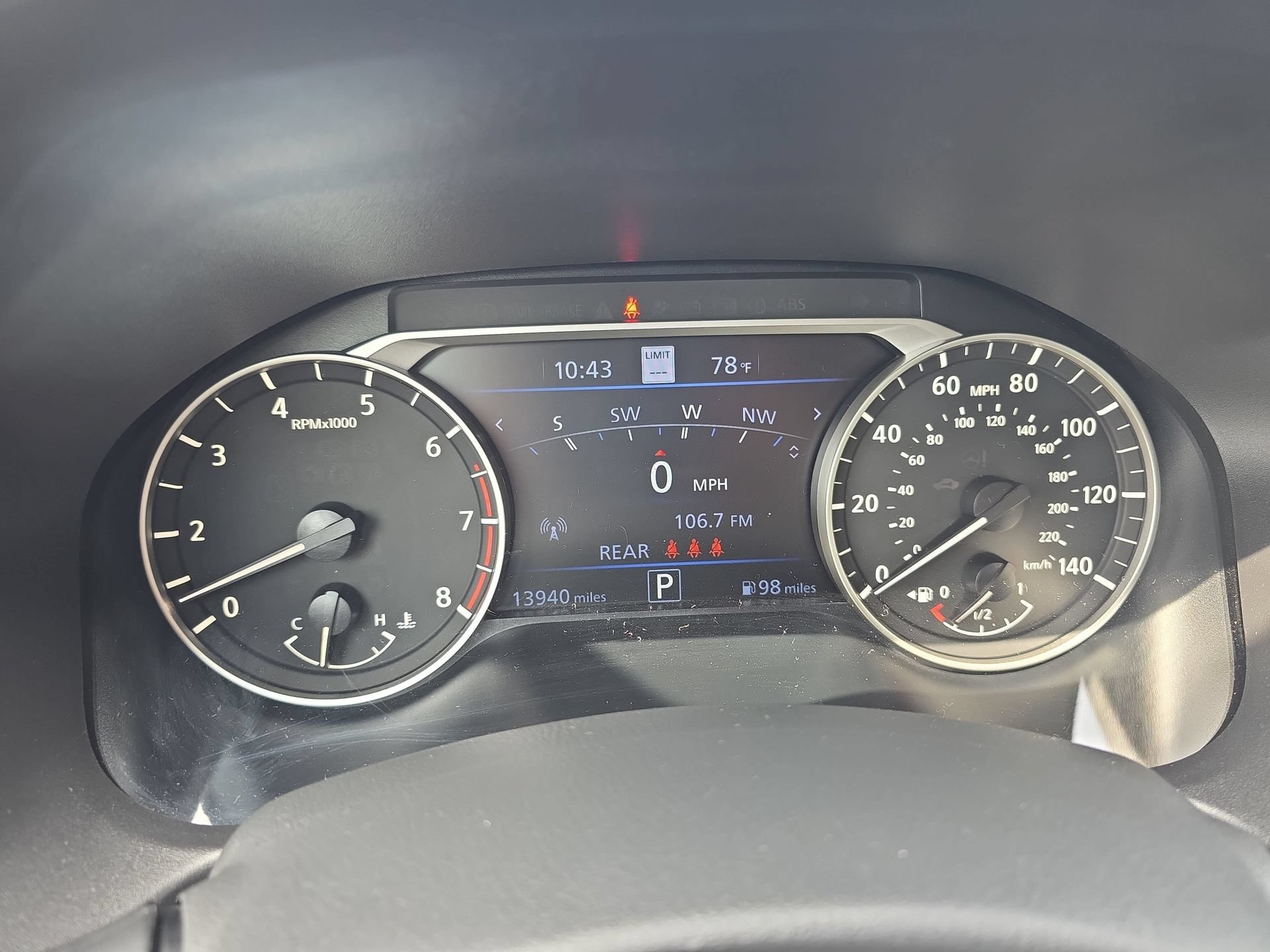 Used 2025 Nissan Altima 2.5 SL FWD image 18