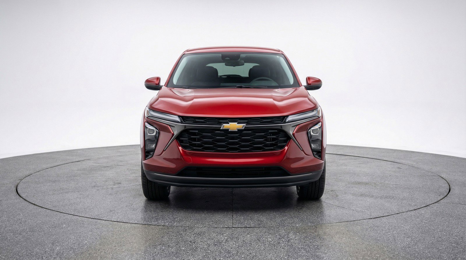 Used 2025 Chevrolet Trax LT FWD image 2