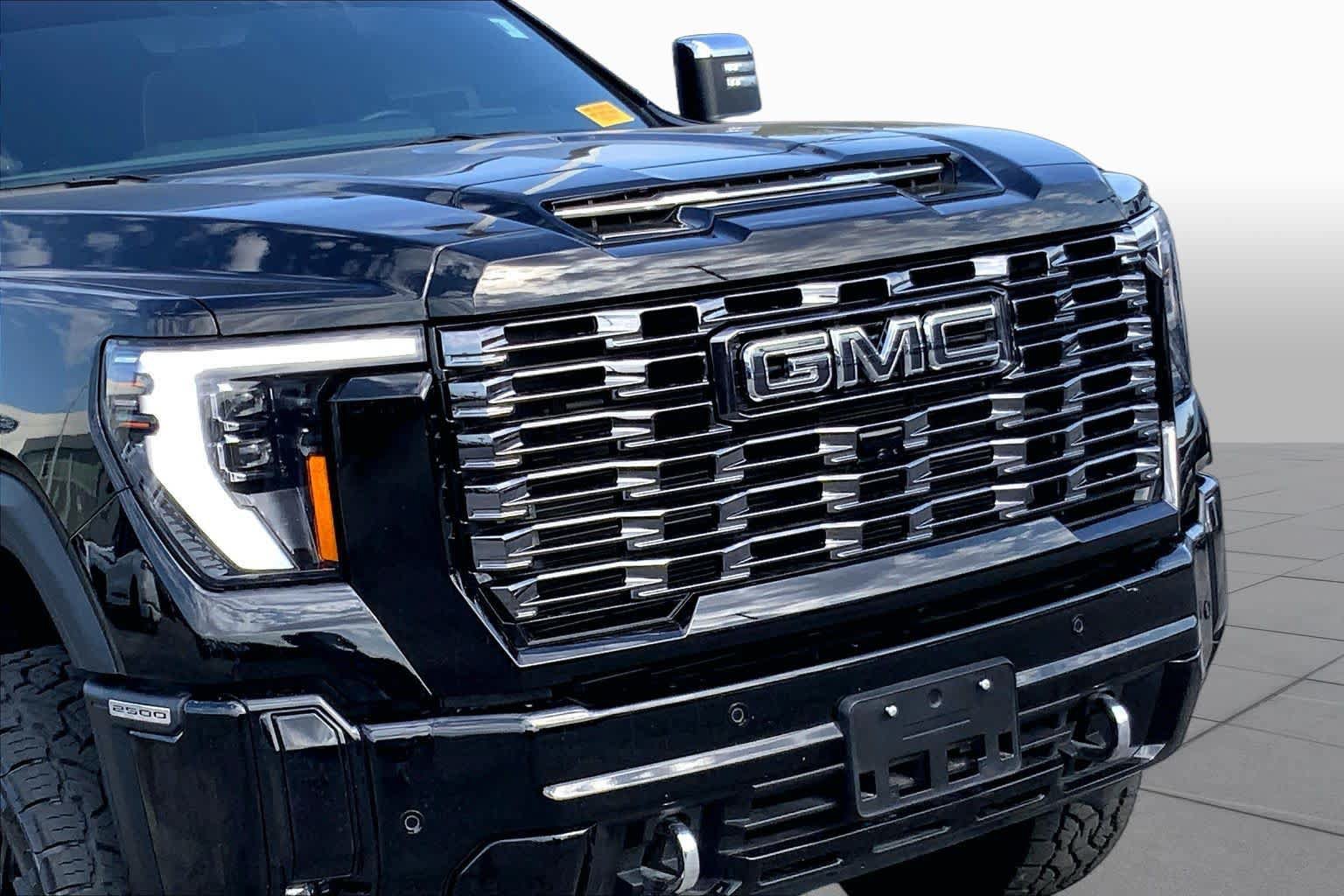 Used 2026 GMC Sierra 2500 Denali Ultimate AWD/4WD image 27