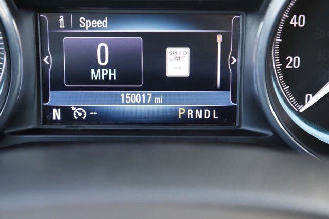 Used 2018 Buick Envision Essence image 31