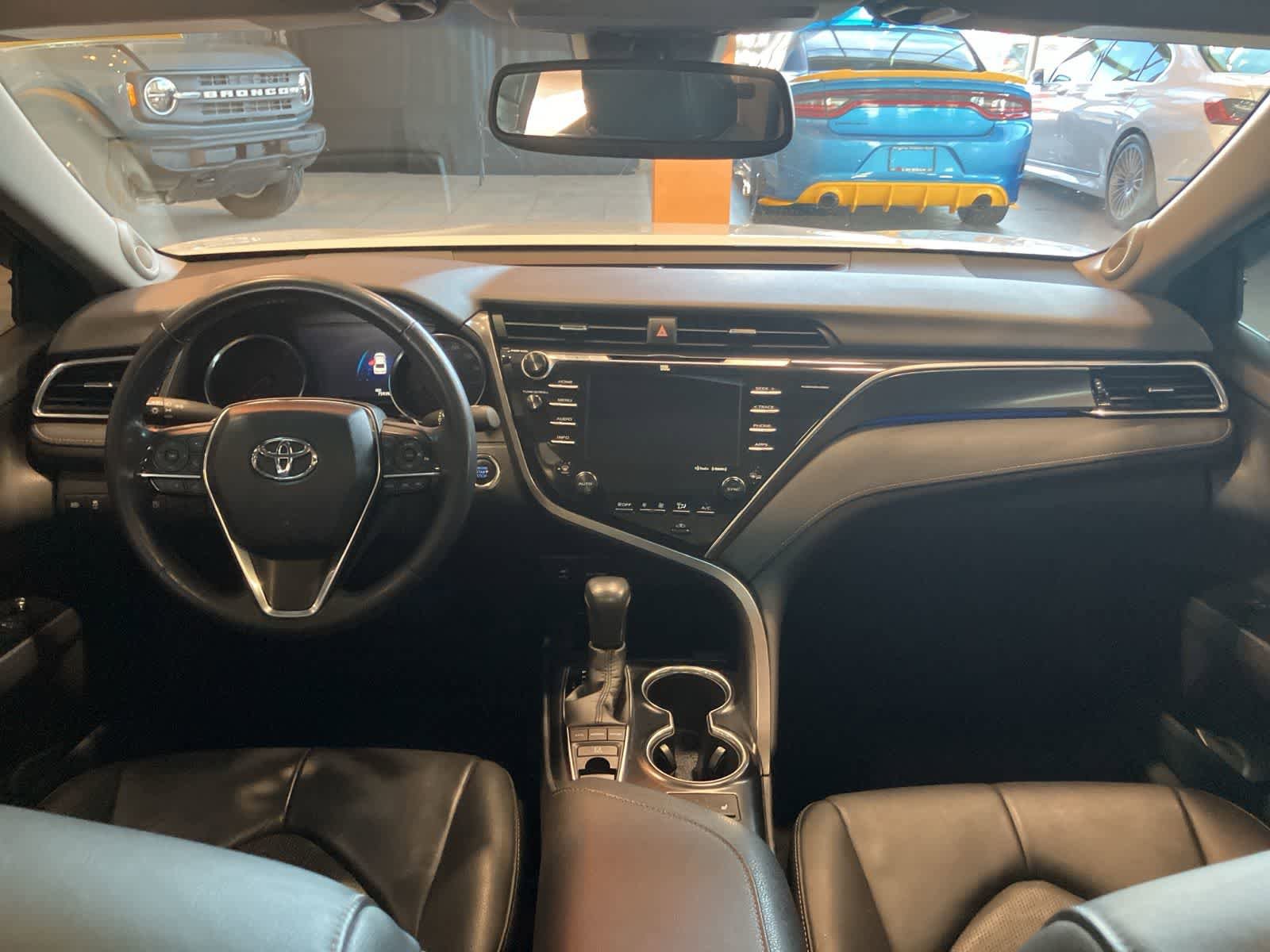 Used 2018 Toyota Camry image 24