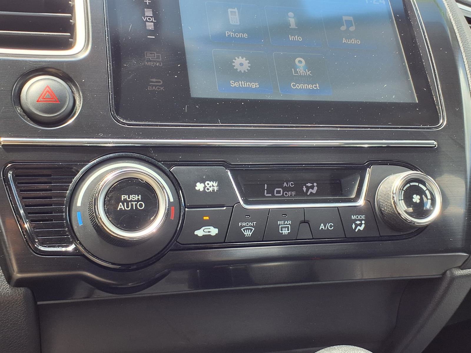 Used 2015 Honda Civic SE image 10
