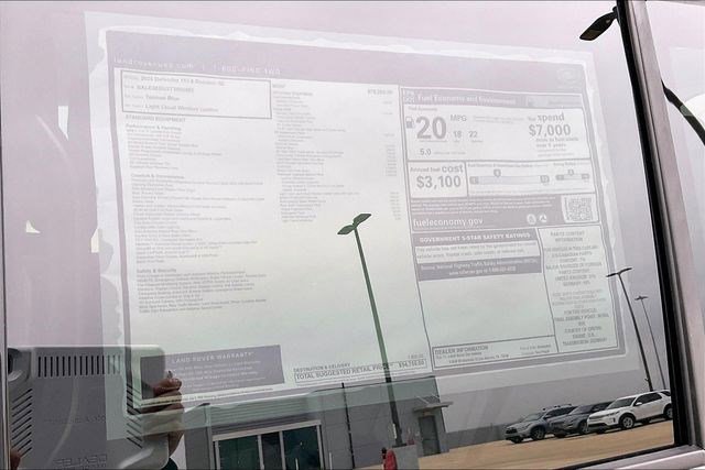 New 2026 Land Rover Defender 110 X-Dynamic SE image 16