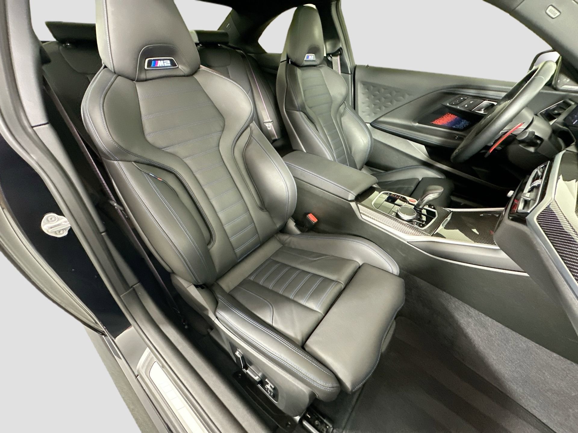 Used 2024 BMW M2 w/ Lighting Package image 29