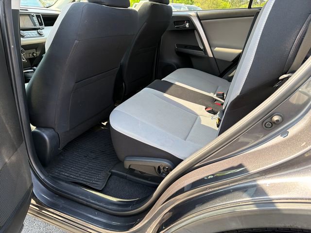Used 2016 Toyota RAV4 XLE FWD image 21