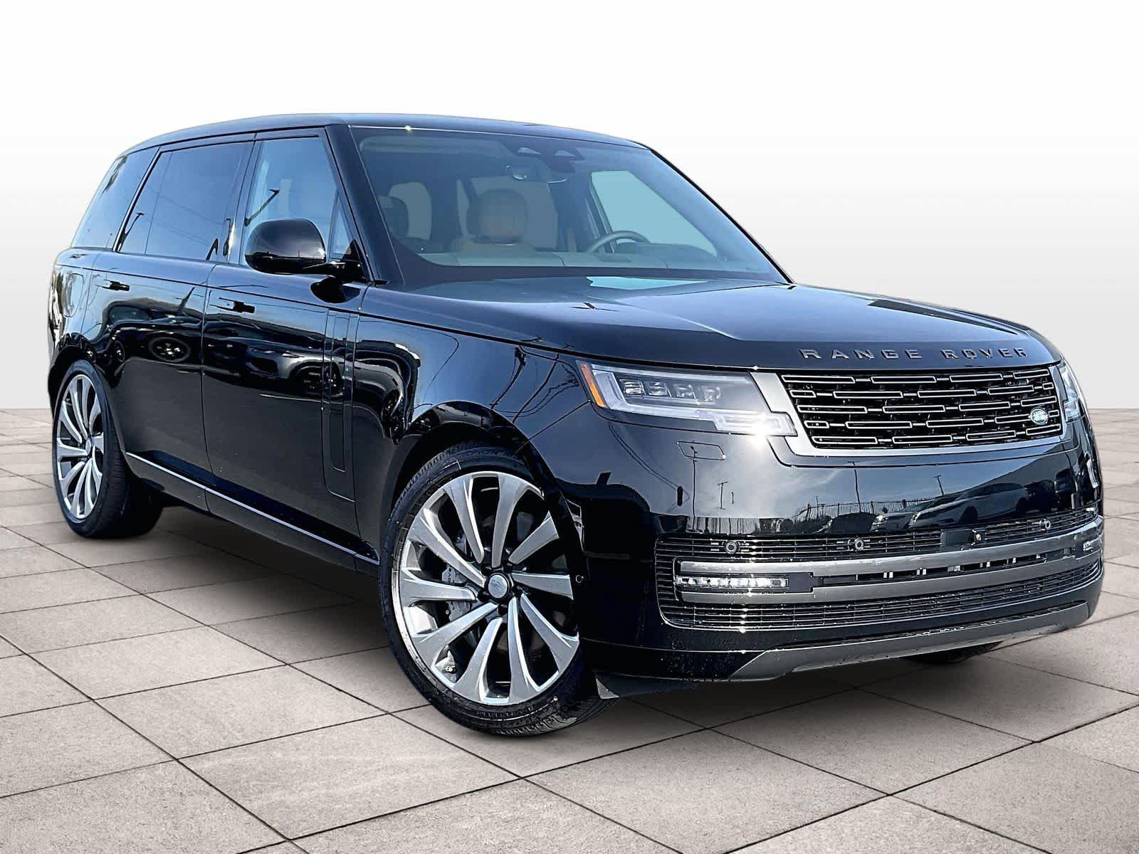New 2025 Land Rover Range Rover Long Wheelbase SE AWD/4WD image 2