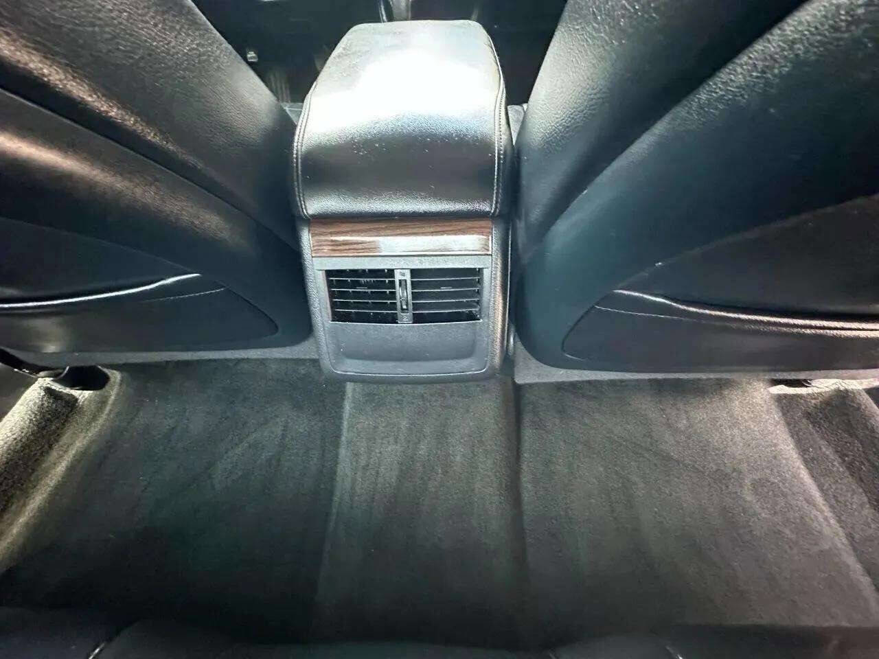 Used 2013 Toyota Avalon XLE Touring image 16