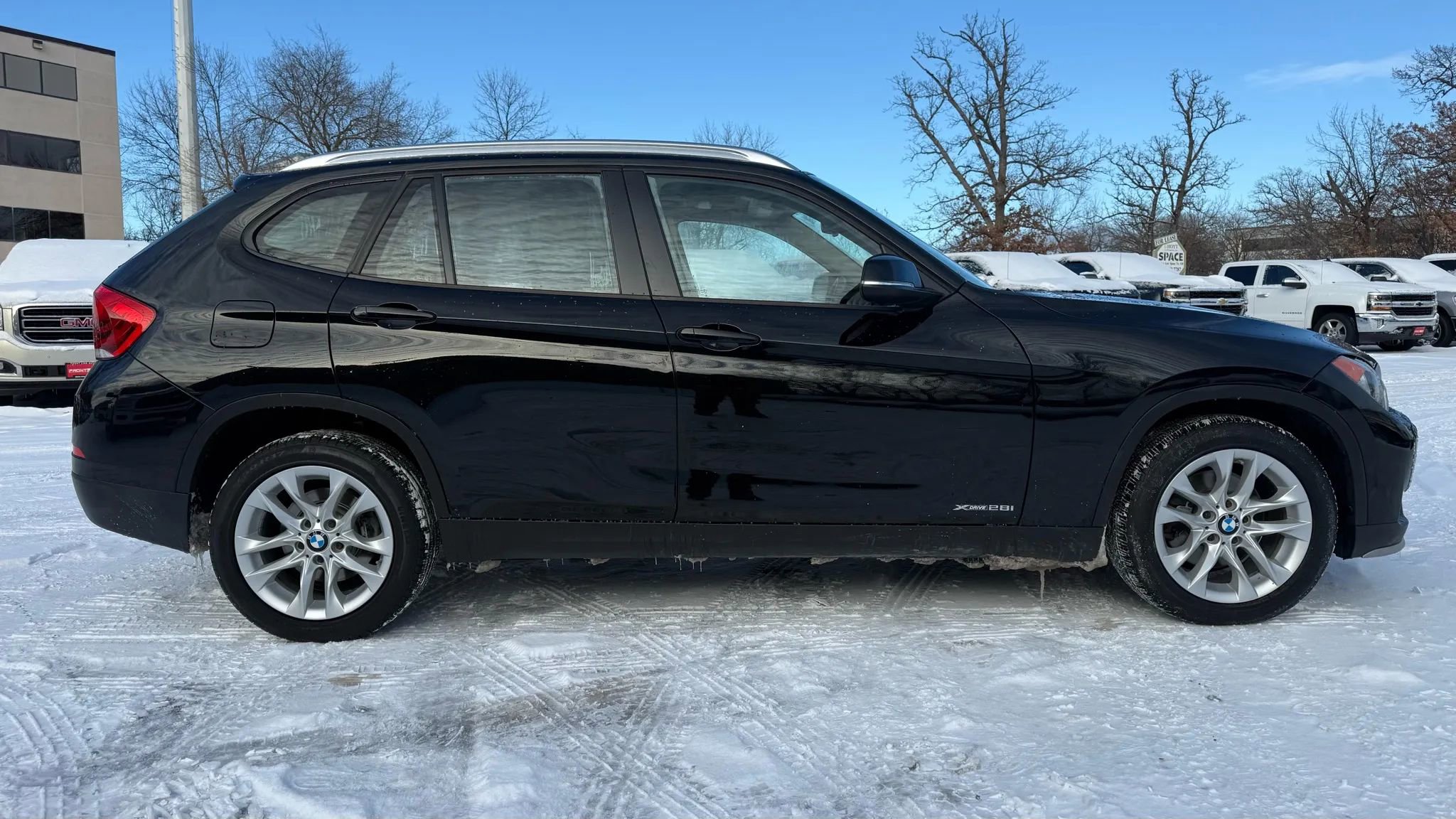 Used 2015 BMW X1 xDrive28i image 11