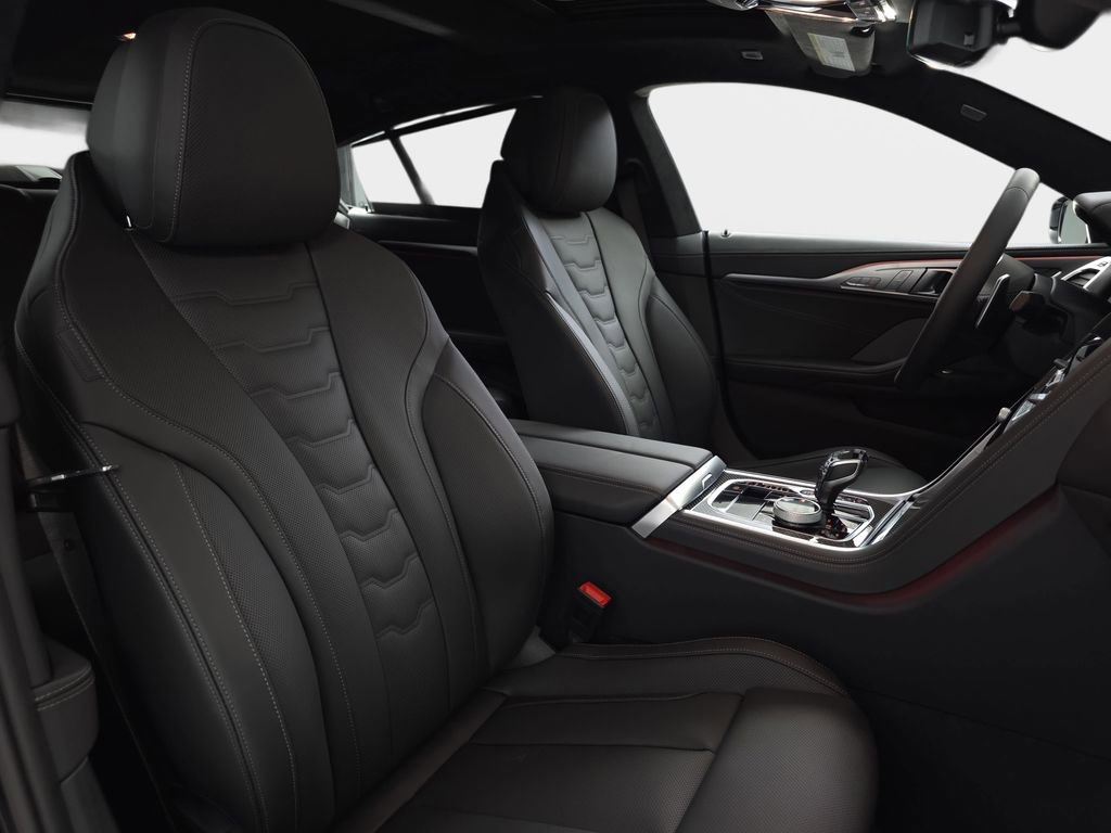 New 2026 BMW M850i xDrive image 9