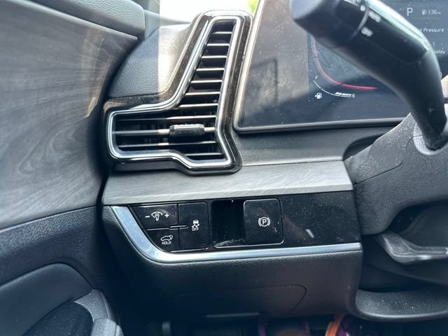 Certified 2023 Kia Sportage X-Line w/ X-Line Premium Package AWD/4WD image 48