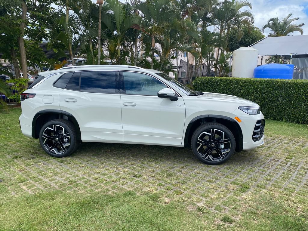New 2026 Volkswagen Tiguan SEL R-Line AWD/4WD image 25