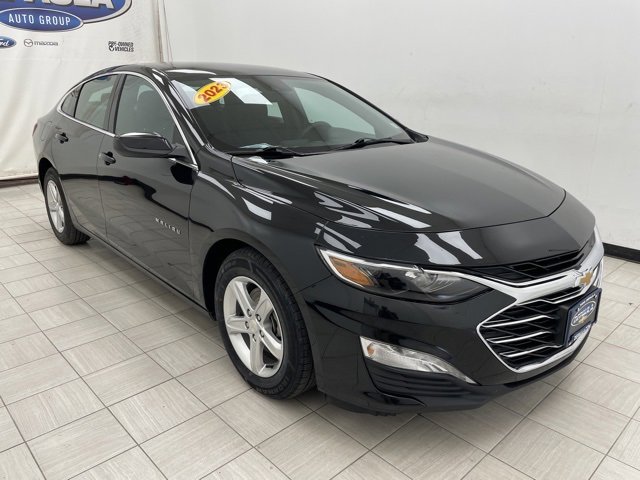 Used 2023 Chevrolet Malibu LT