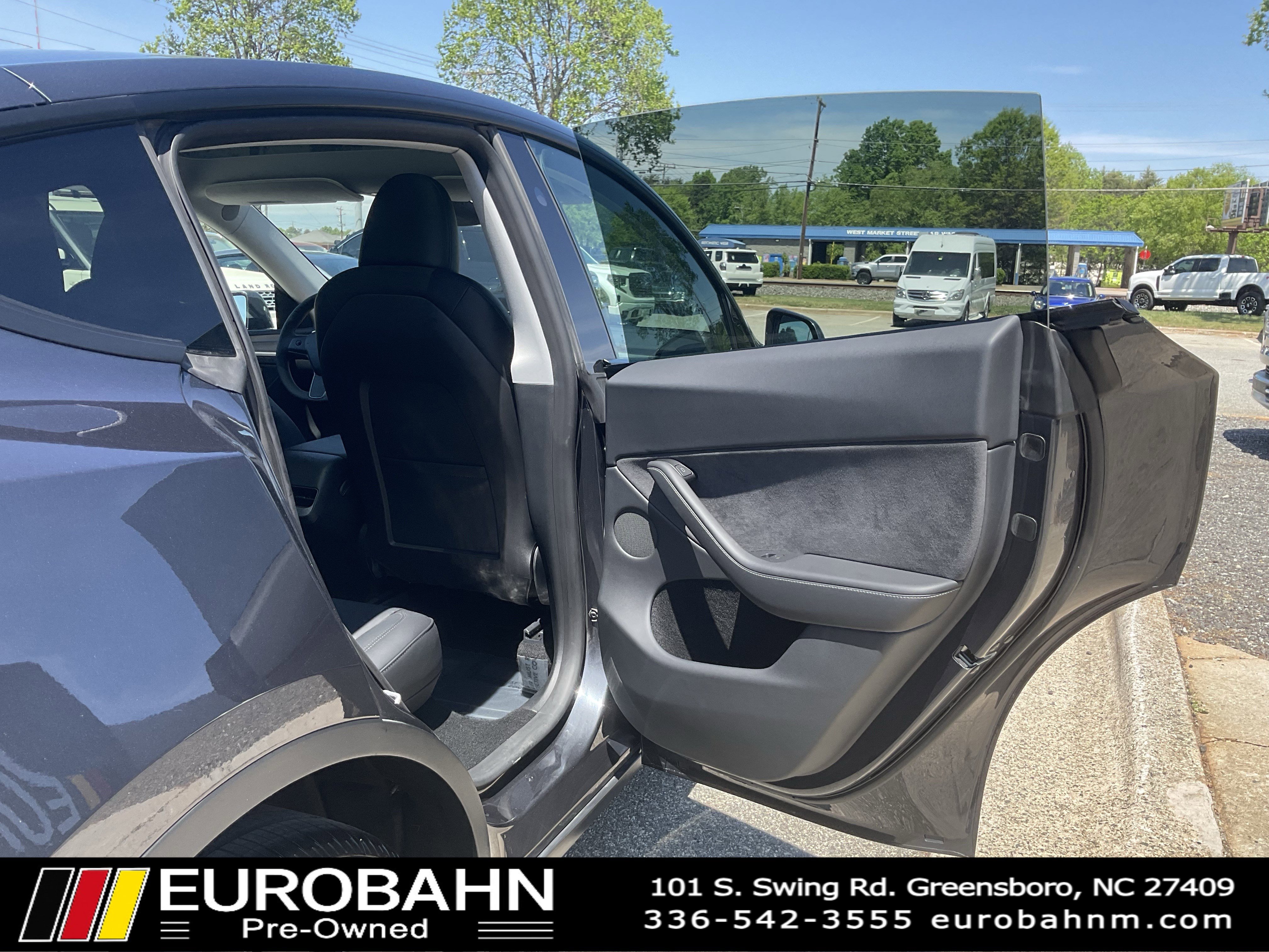 Used 2024 Tesla Model Y Long Range image 17