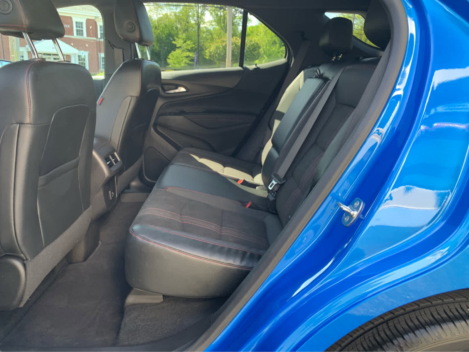 Used 2024 Chevrolet Equinox RS FWD image 24