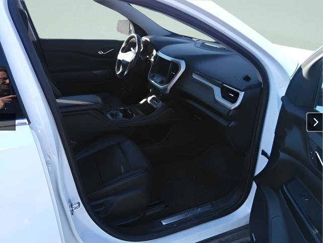 Used 2021 GMC Acadia SLT FWD image 9
