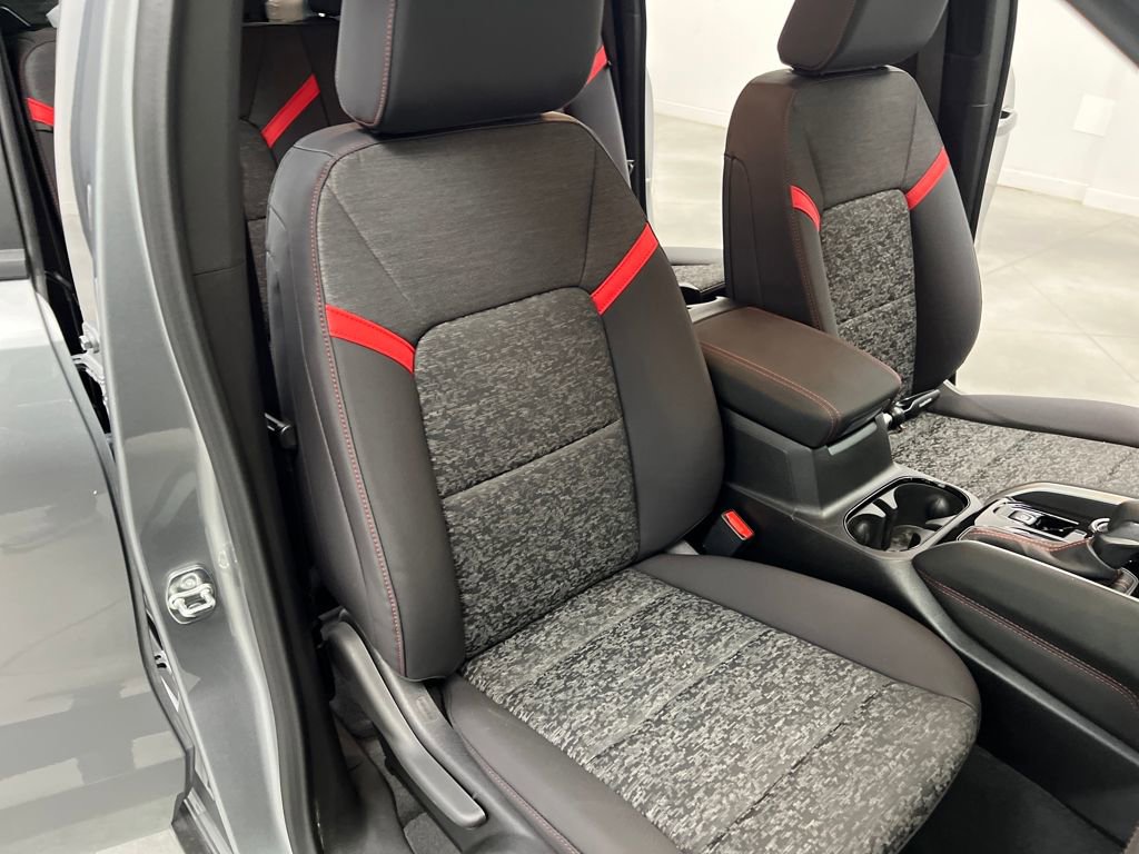 Used 2026 Chevrolet Colorado Z71 image 23