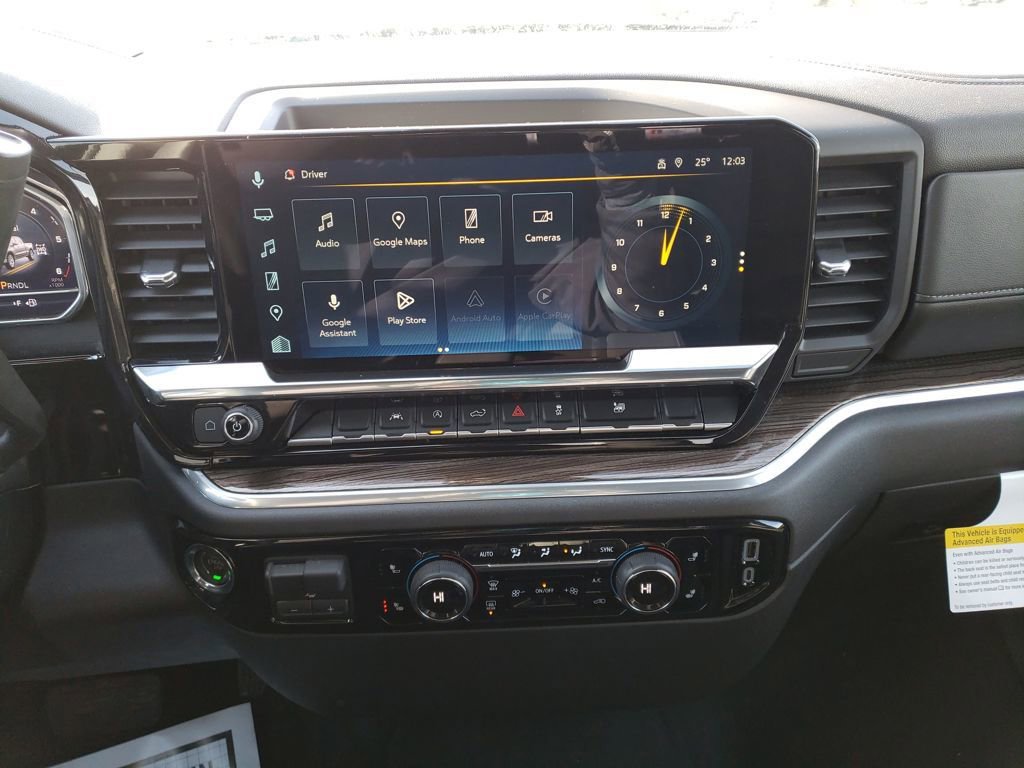 Used 2025 Chevrolet Silverado 1500 LT image 17