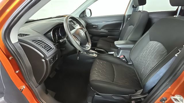 Used 2024 Mitsubishi Outlander Sport ES AWD/4WD image 12