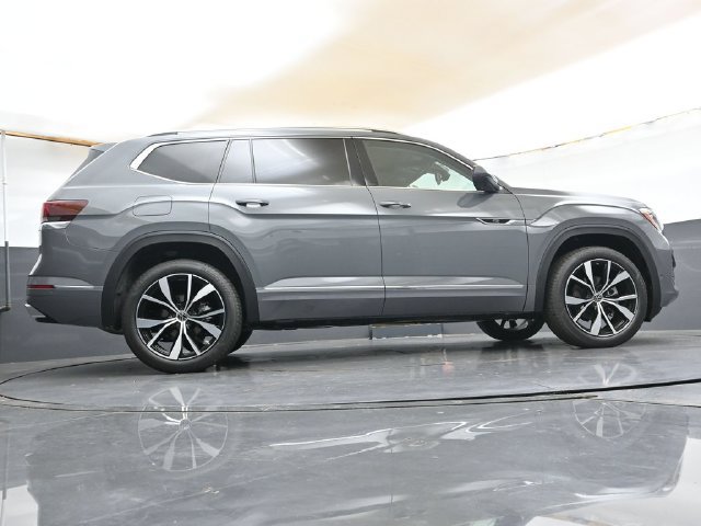 New 2026 Volkswagen Atlas SEL Premium R-Line AWD/4WD image 43