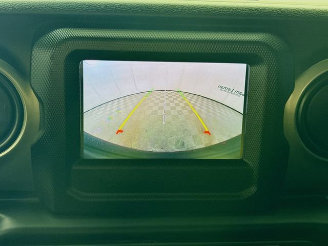 Used 2021 Jeep Wrangler Sport S image 13