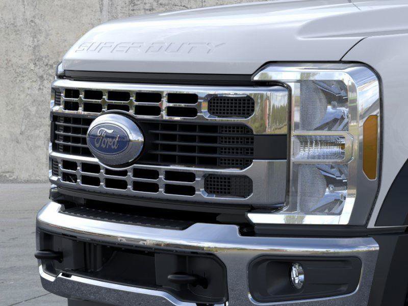 New 2026 Ford F550 4x4 Regular Cab Super Duty w/ XL Chrome Package image 17