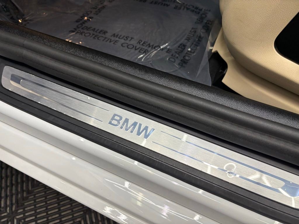 Used 2023 BMW 540i xDrive w/ Convenience Package AWD/4WD image 37