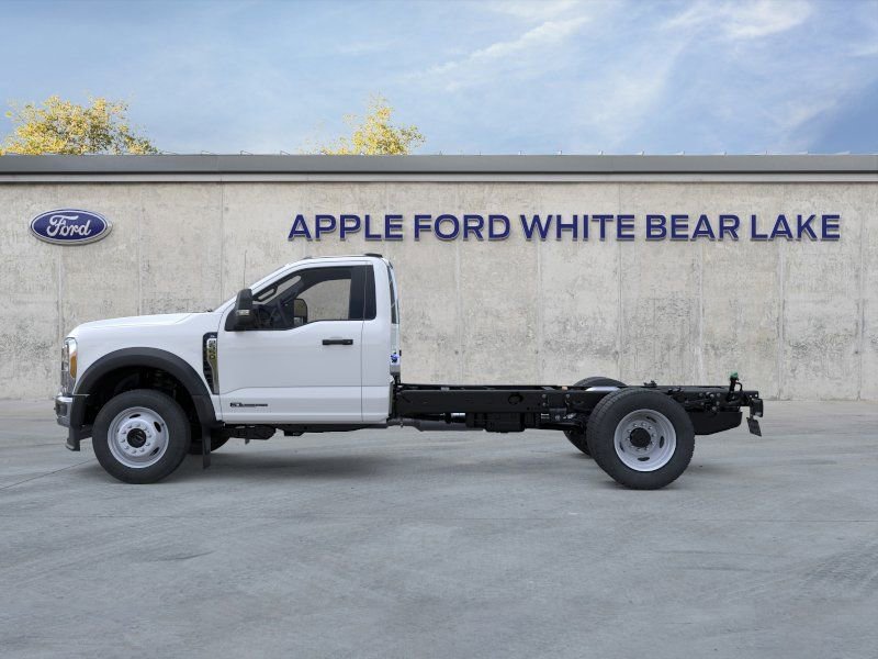 New 2026 Ford F550 4x4 Regular Cab Super Duty image 3