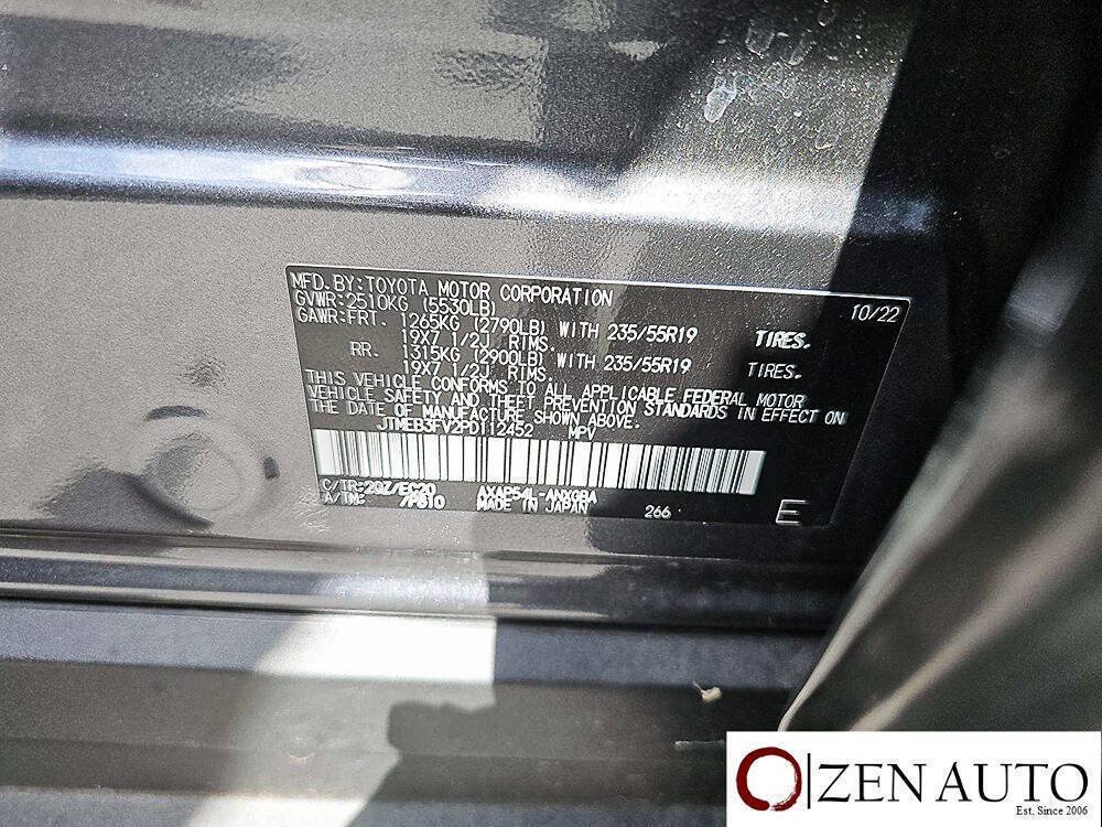 Used 2023 Toyota RAV4 XSE w/ Weather Package AWD/4WD image 22