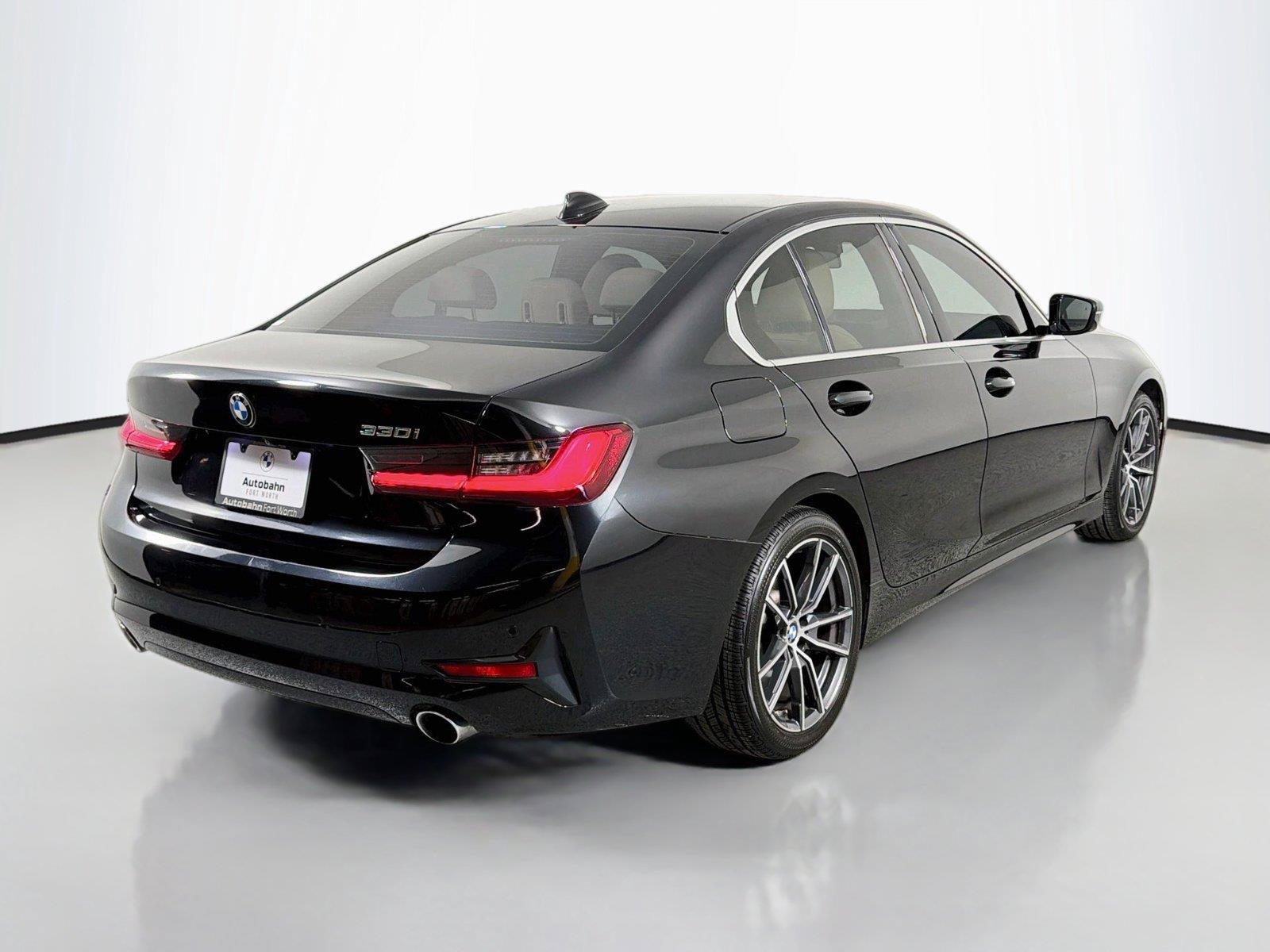 Used 2021 BMW 330i Sedan w/ Driving Assistance Package RWD image 5