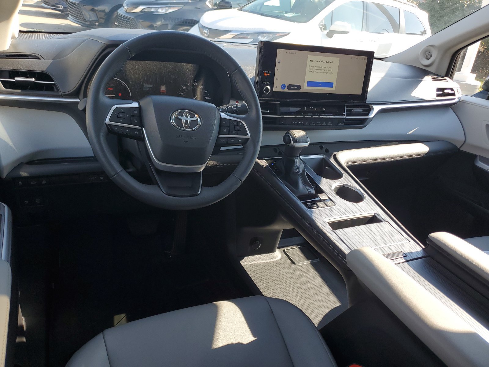 Certified 2025 Toyota Sienna XLE w/ XLE Plus Package AWD/4WD image 10