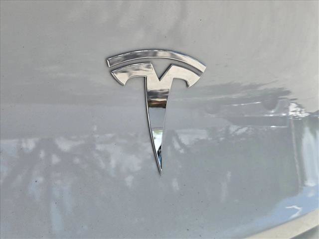 Used 2023 Tesla Model Y Long Range AWD/4WD image 7