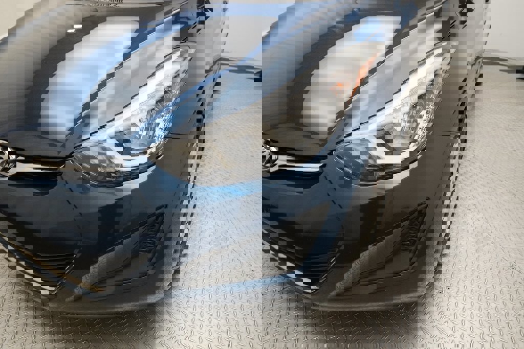 Used 2016 Hyundai Elantra SE image 21