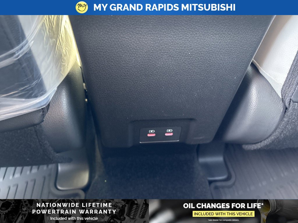 New 2026 Mitsubishi Eclipse Cross SEL AWD/4WD image 18