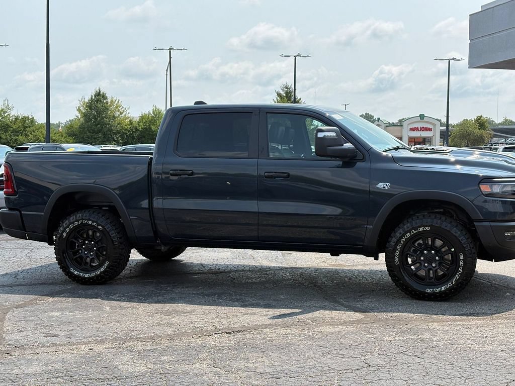 Used 2022 RAM 2500 Laramie AWD/4WD image 8