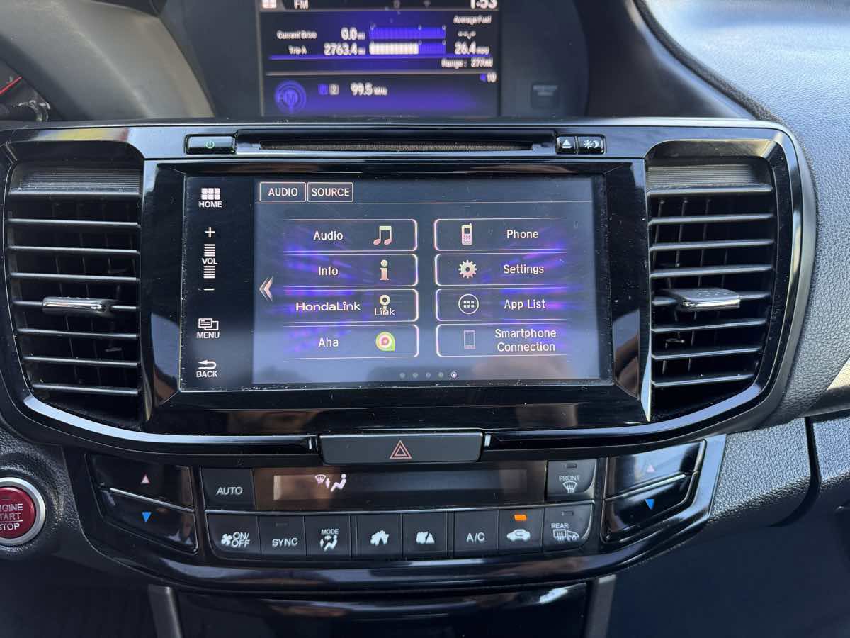 Used 2016 Honda Accord EX image 17