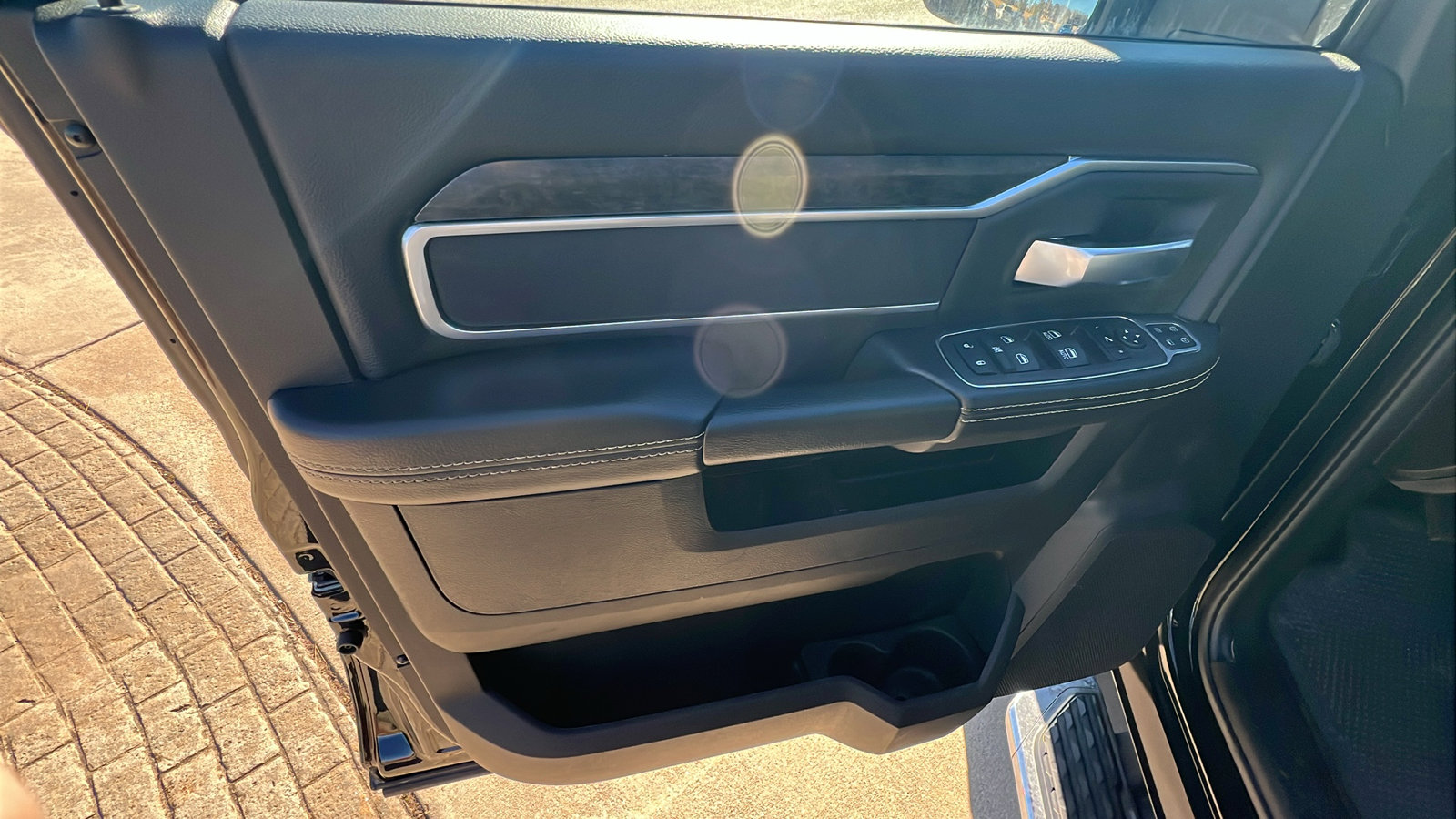 Used 2024 RAM 2500 Big Horn w/ Bed Utility Group image 15