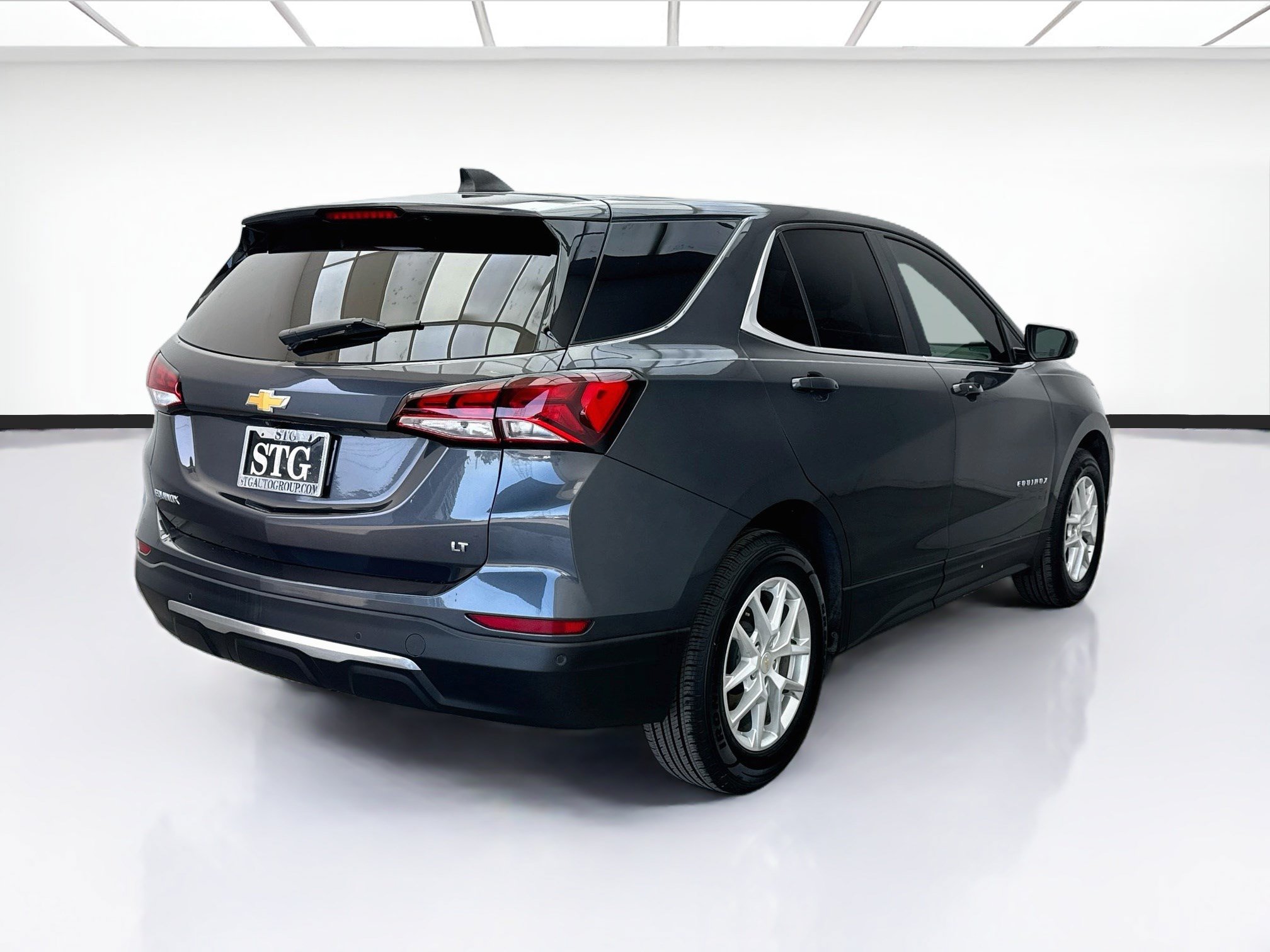 Used 2022 Chevrolet Equinox LT FWD image 4