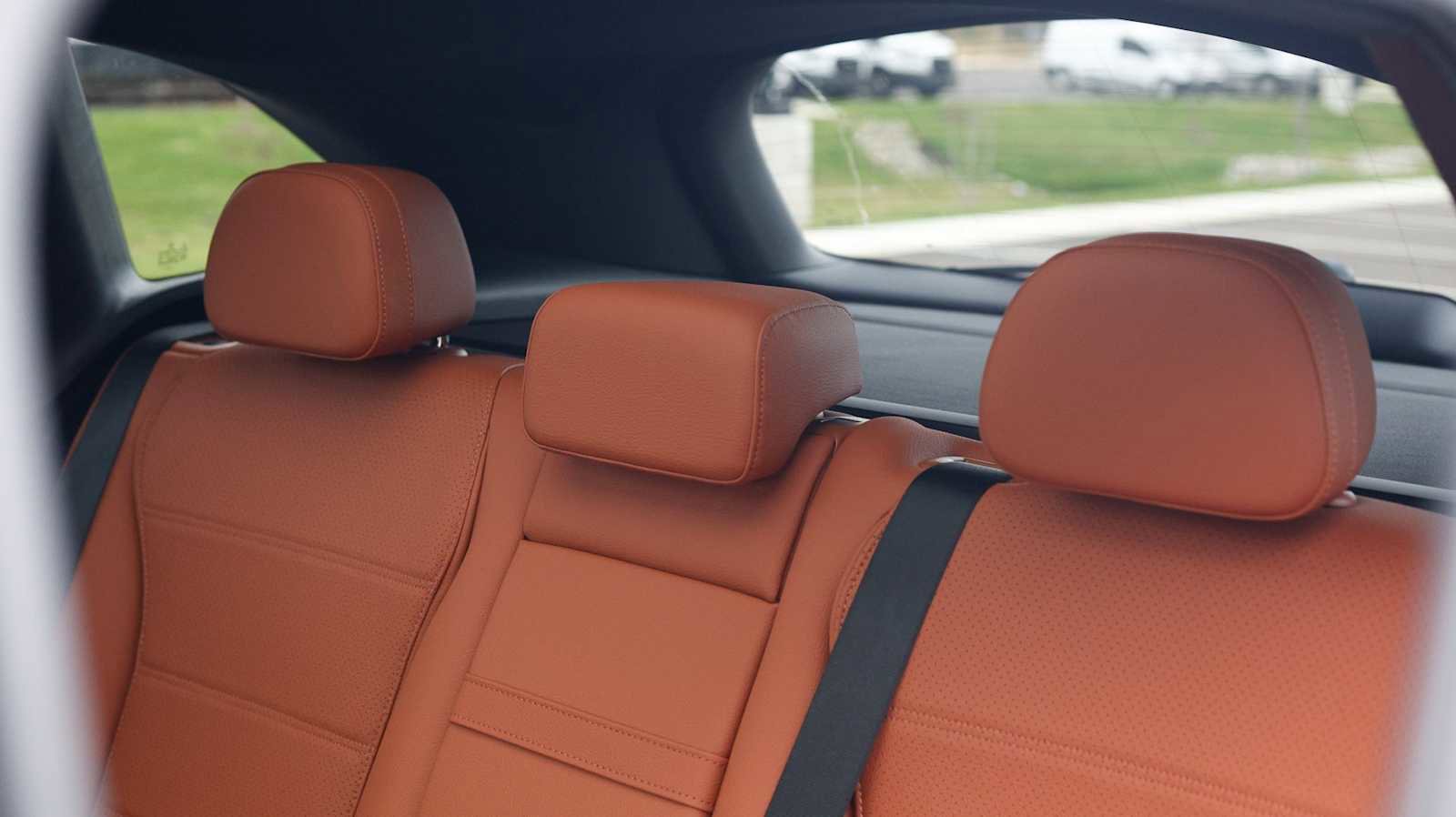 New 2026 Mercedes-Benz GLC 300 4MATIC image 32