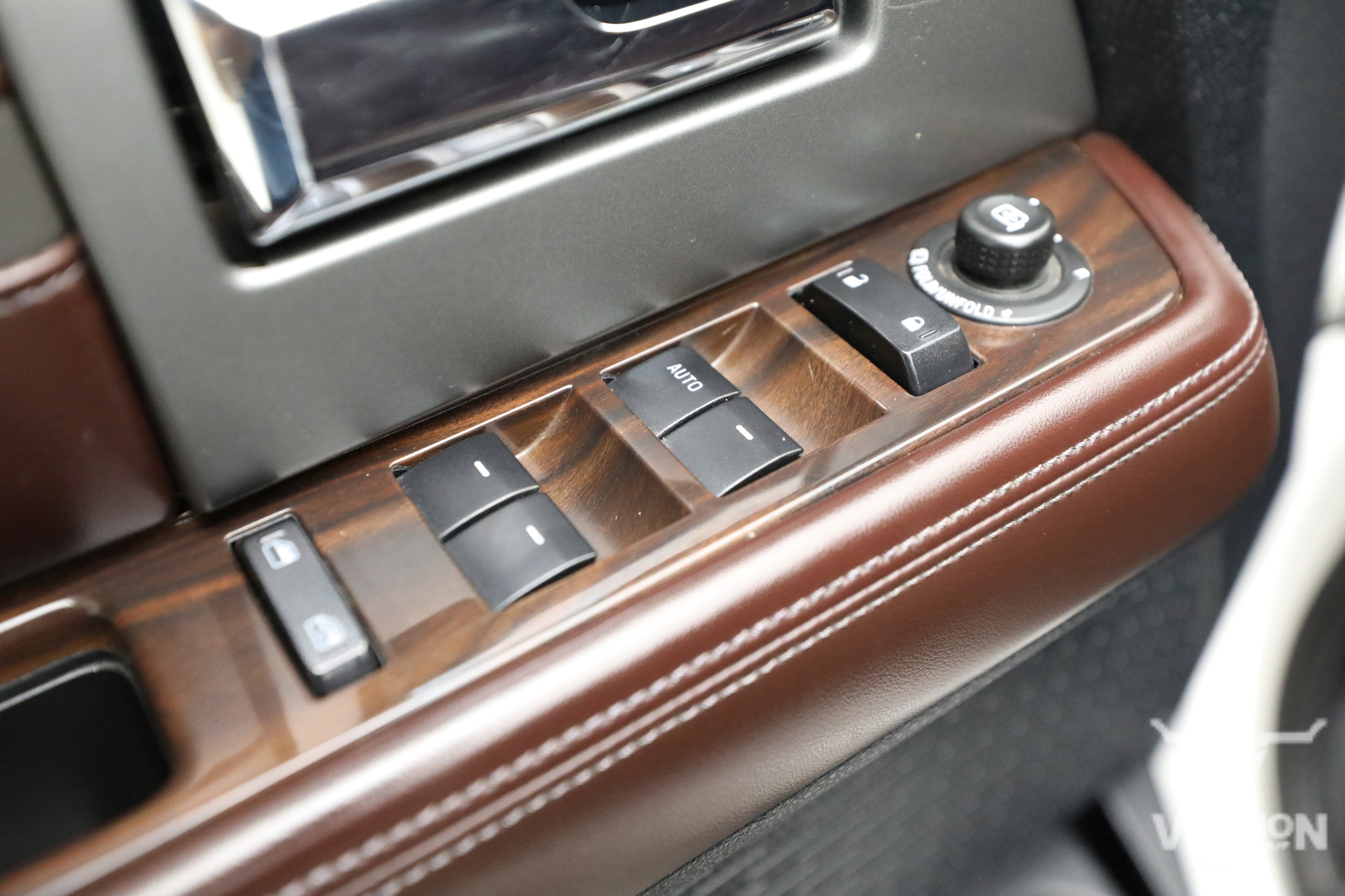 Used 2015 Ford Expedition EL Platinum image 19