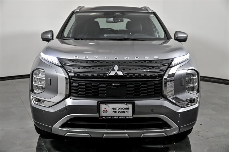 Used 2022 Mitsubishi Outlander SEL AWD/4WD image 4