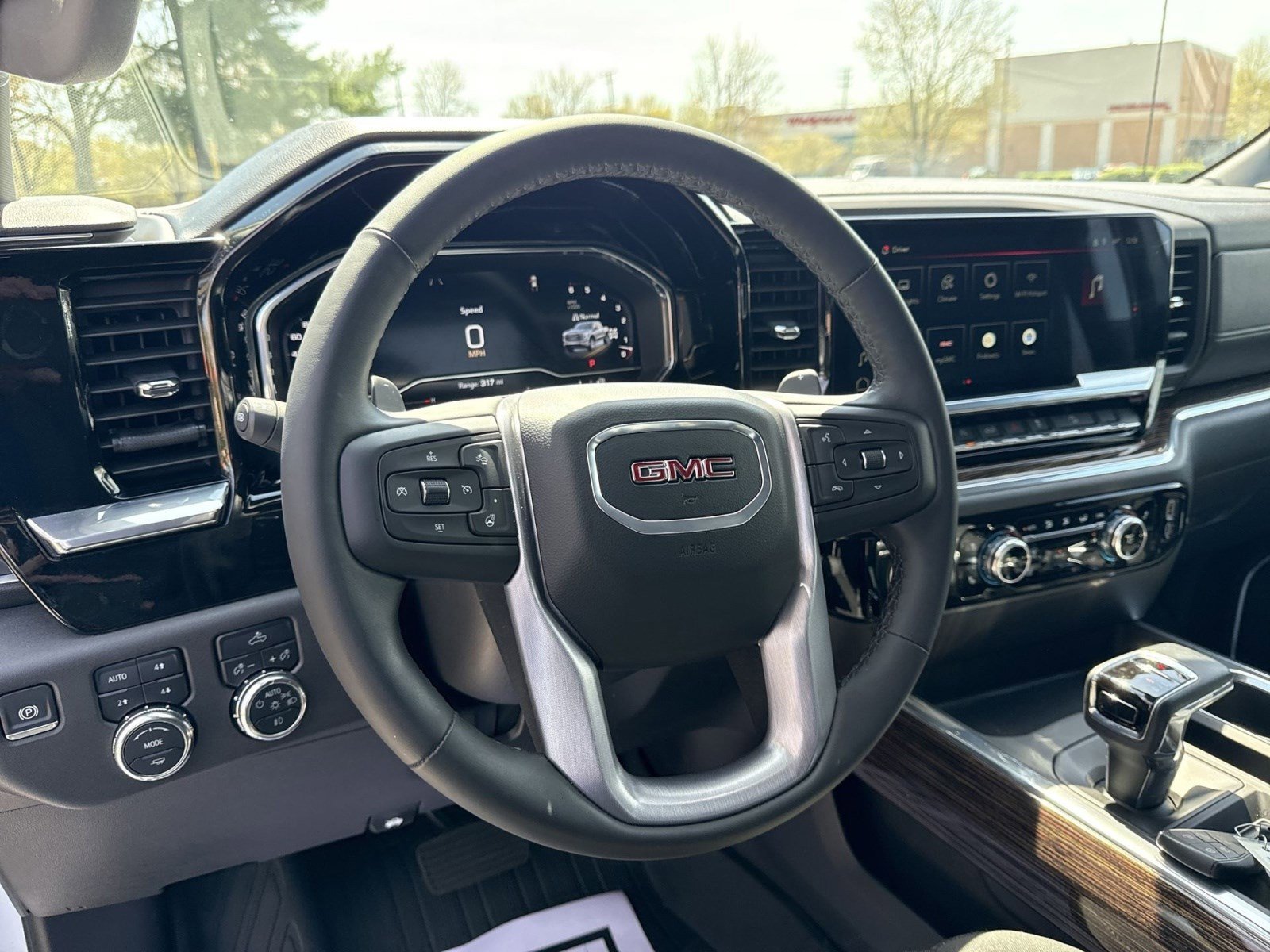 Used 2024 GMC Sierra 1500 Elevation image 16